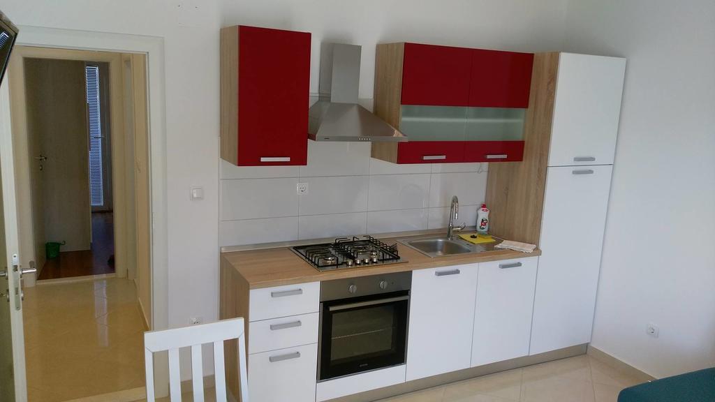 Apartments Marija โตรกีร์ ภายนอก รูปภาพ