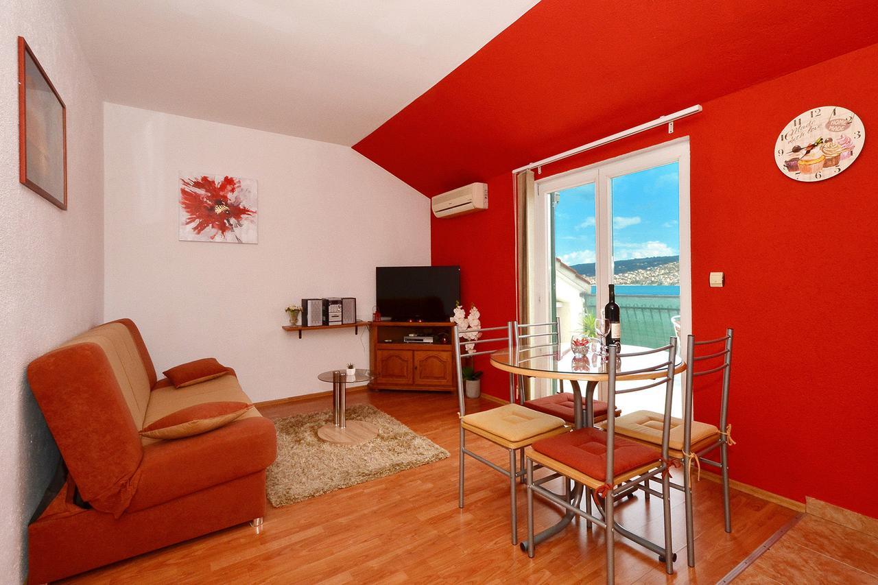 Apartments Marija โตรกีร์ ภายนอก รูปภาพ